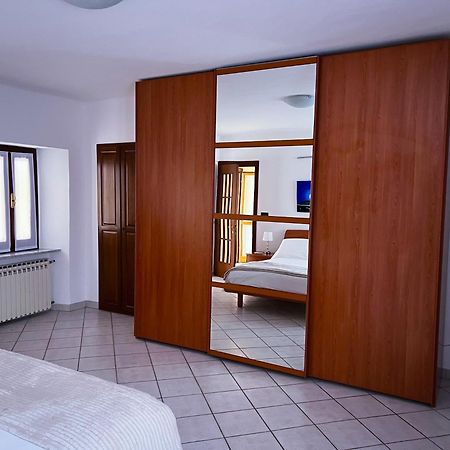Ca' Vittoria Urban Lodge ألبا المظهر الخارجي الصورة