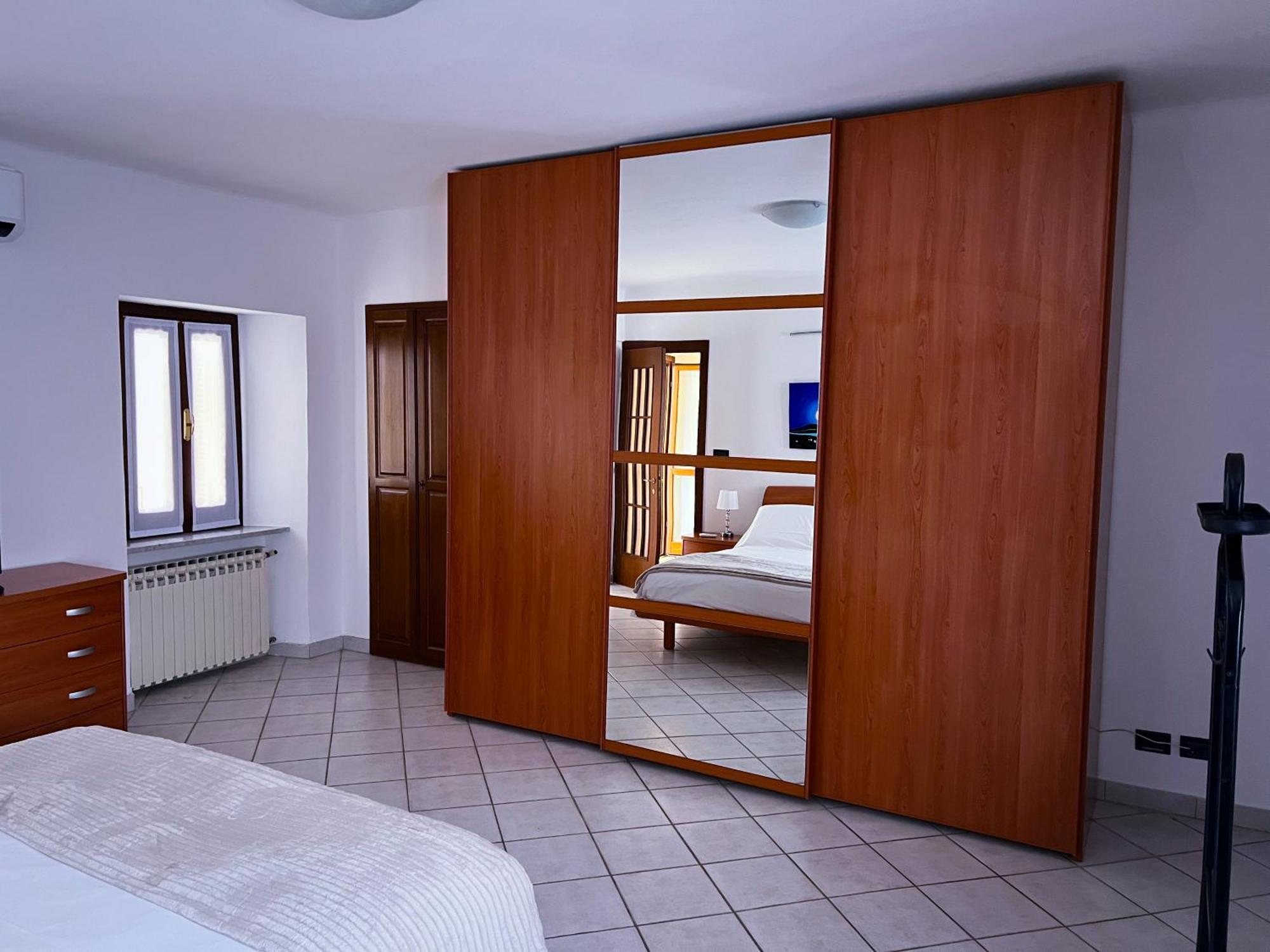 Ca' Vittoria Urban Lodge ألبا المظهر الخارجي الصورة